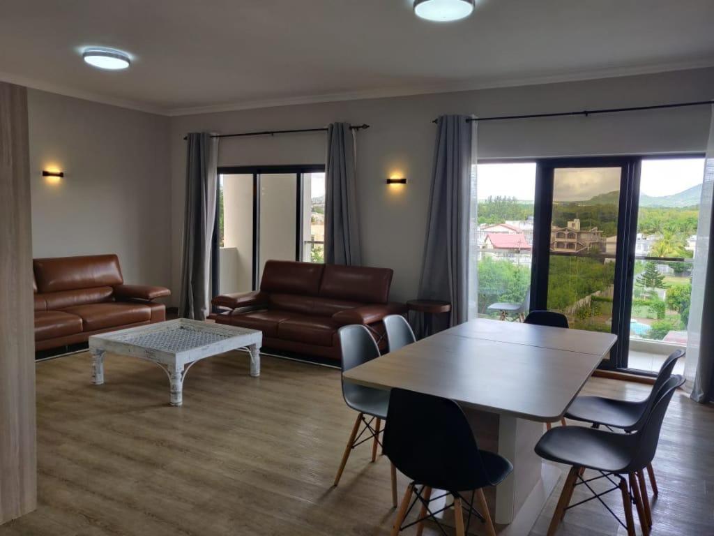Shanti Haveli Beachfront Apartments Flic-en-Flacq Zewnętrze zdjęcie